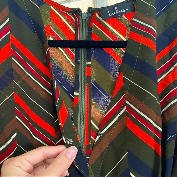 Dress - Picture 4 of 6